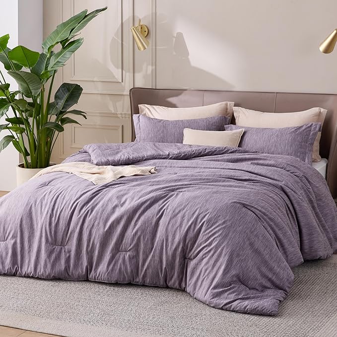 Bedsure Queen Comforter Set - Dark Red Comforter Queen Size, Soft Bedding for All Seasons, Cationic Dyed Bedding Set, 3 Pieces, 1 Comforter (90"x90") and 2 Pillow Shams (20"x26"+2")