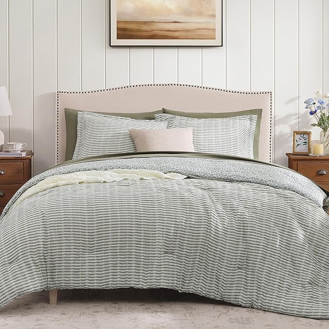 Queen Comforter Set - 7 Pieces Green Gauze Muslin Bedding Sets for All Seasons, Lightweight Breathable Bed in a Bag Queen with Revesible Farmhouse Comforter, Sheets, Pillowcases & Shams