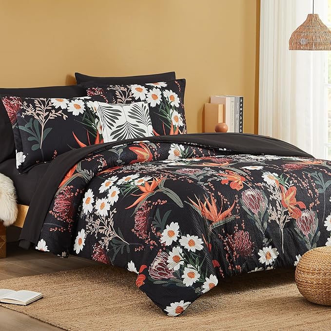 CASAAGUSTO Full Comforter Set, 7 PCS Black Shore Floral Comforter Set with Flowers Leaves Pattern, Soft Seersucker Design All Season Queen Size Bedding Set with Decor Pillow (80"X90")