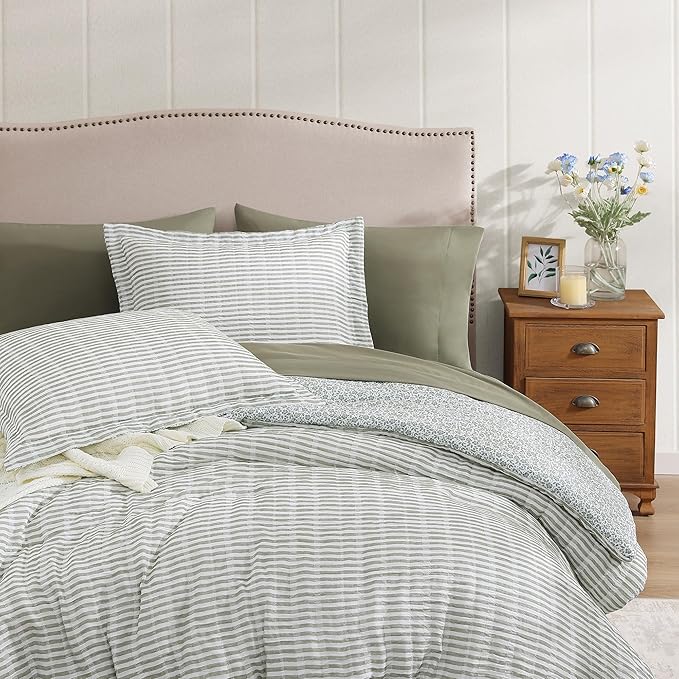 King Comforter Set - 7 Pieces Green Gauze Muslin Bedding Sets for All Seasons, Lightweight Breathable Bed in a Bag King with Revesible Farmhouse Comforter, Sheets, Pillowcases & Shams
