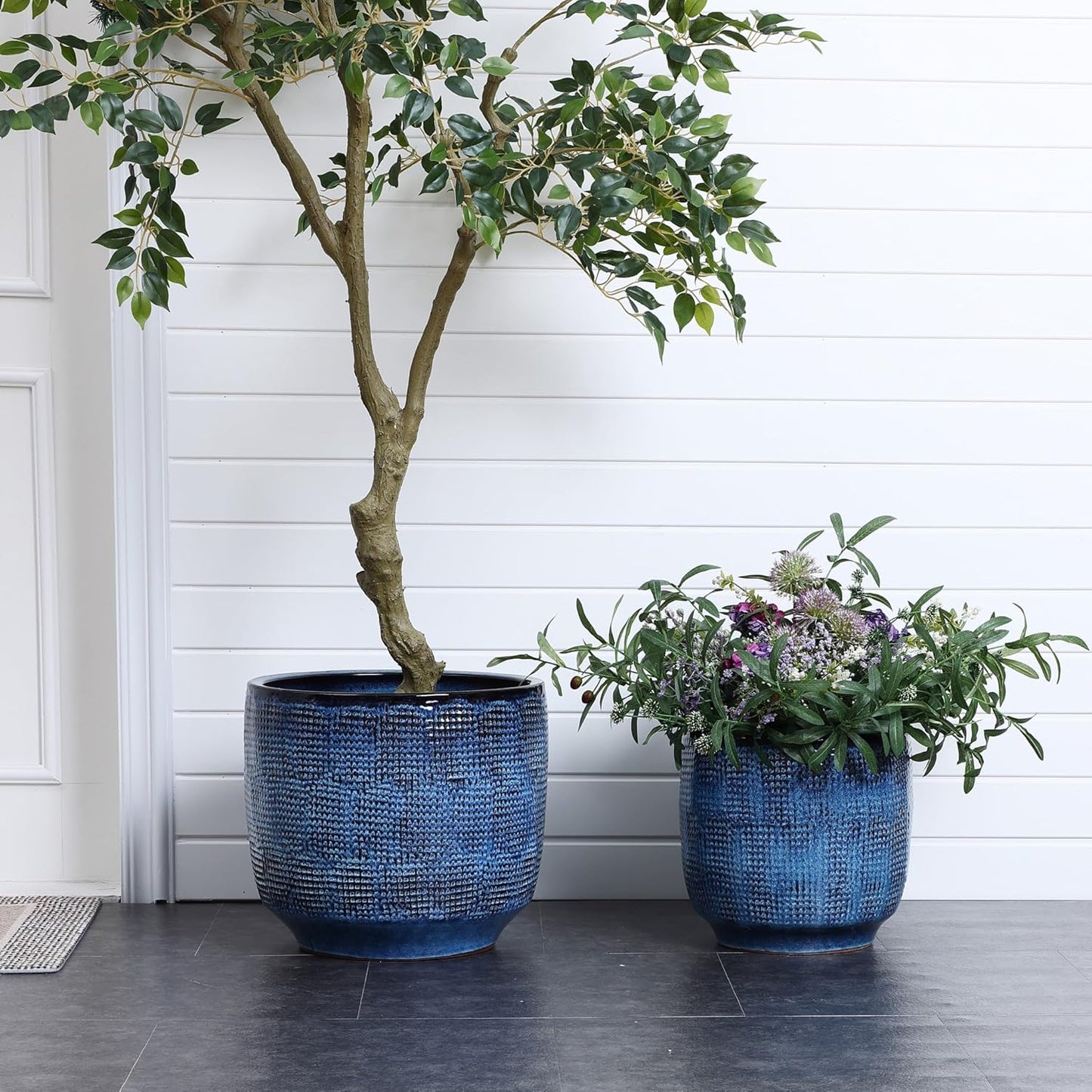 LuxenHome 15.5-Inch Dia Ceramic Planters, Large Outdoor Indoor Plant Pots with Drainage Hole and Rubber Plug, Modern Ocean Blue Glazed Round Flower Pot Planters for Home Garden Patio