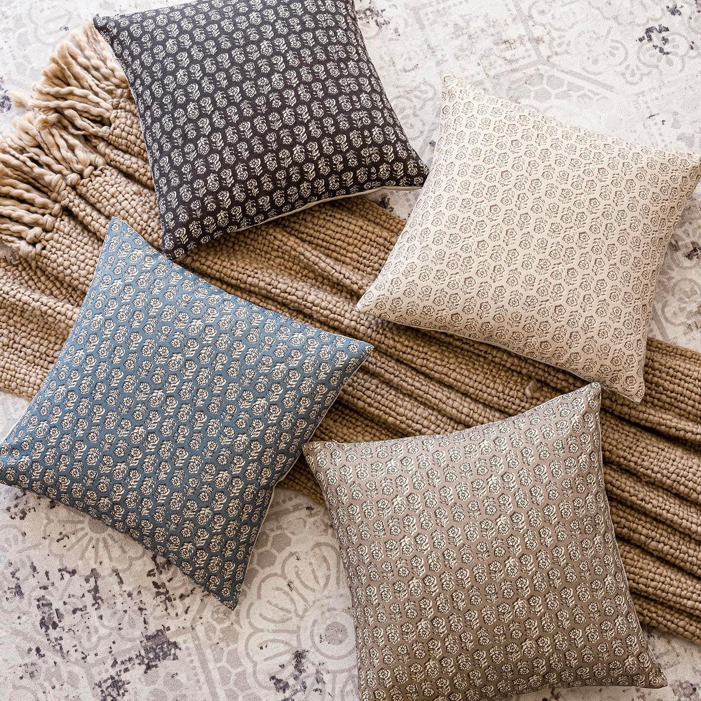 Foindtower Set of 2 Decorative Neutral Floral Print Throw Pillow Covers Vintage Accent Farmhouse Cushion Covers Boho Home Decor for Sofa Couch Chair Bedroom Living Room Outdoor,22×22 Inch,Dusty Blue
