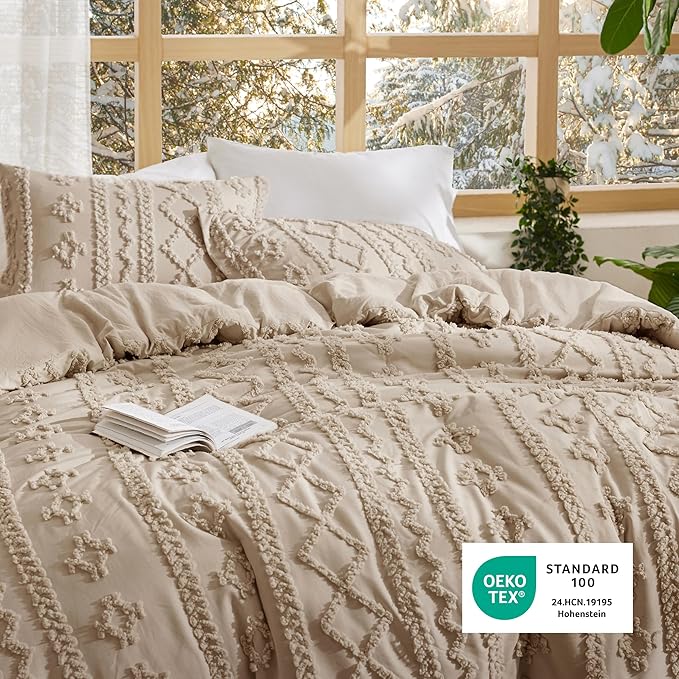 Bedsure Tufted Boho Comforter Set California King Size - Khaki Boho Bed Set, GentleSoft™ 3 Pieces Farmhouse Shabby Chic Embroidery Bedding, Gifts for Woman, Soft Jacquard Comforter for All Seasons