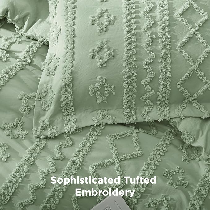 Bedsure Tufted Boho Comforter Set California King - Sage Green Boho Bed Set, GentleSoft™ 3 Pieces Farmhouse Shabby Chic Embroidery Bedding, Gifts for Woman, Soft Jacquard Comforter for All Seasons