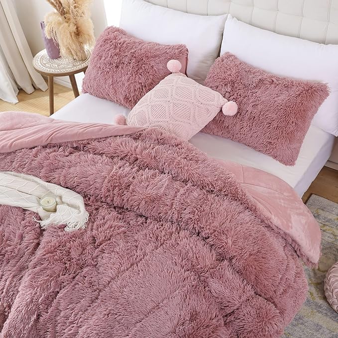 Smoofy Fluffy Full Size Comforter Set, Faux Fur Comforter Set, Luxury Fuzzy Bedding Set, Soft Shaggy Full Bed Set for All Season, 3 Pieces - 1 Comforter & 2 Pillowcases, Violet Pink