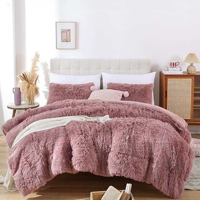 Smoofy Fluffy Full Size Comforter Set, Faux Fur Comforter Set, Luxury Fuzzy Bedding Set, Soft Shaggy Full Bed Set for All Season, 3 Pieces - 1 Comforter & 2 Pillowcases, Violet Pink