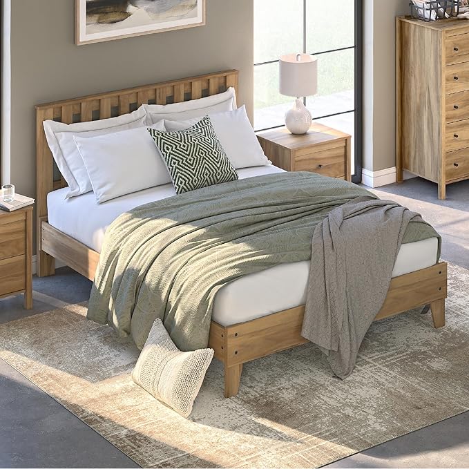 Signature Design by Ashley Bermacy Vintage Full Platform Bed with Metal Slats and Center Support Legs, Light Brown