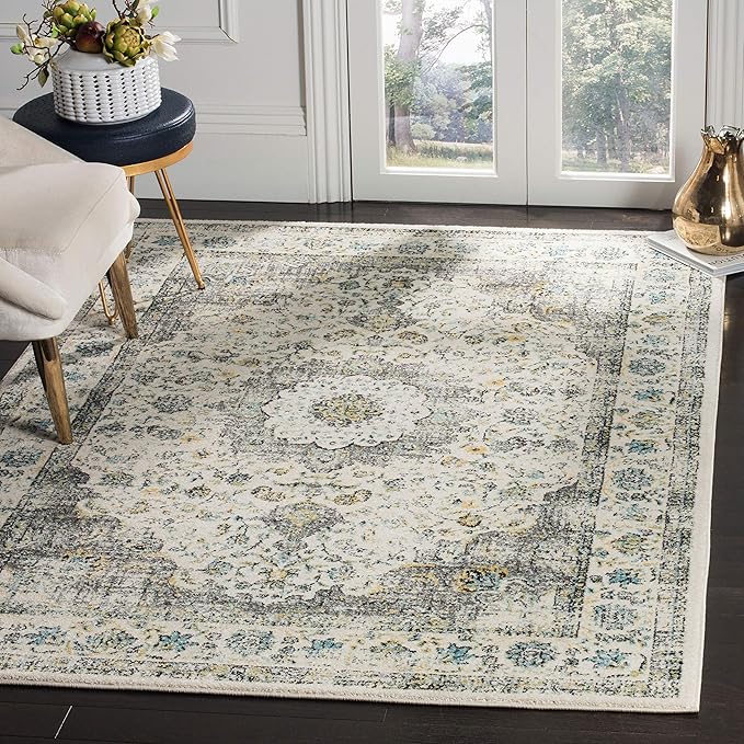 SAFAVIEH Evoke Collection Accent Rug - 2'2" x 4', Grey & Gold, Shabby Chic Oriental Medallion Design, Non-Shedding & Easy to Clean, Ideal for Foyer, Kitchen, Entryway (EVK220B)