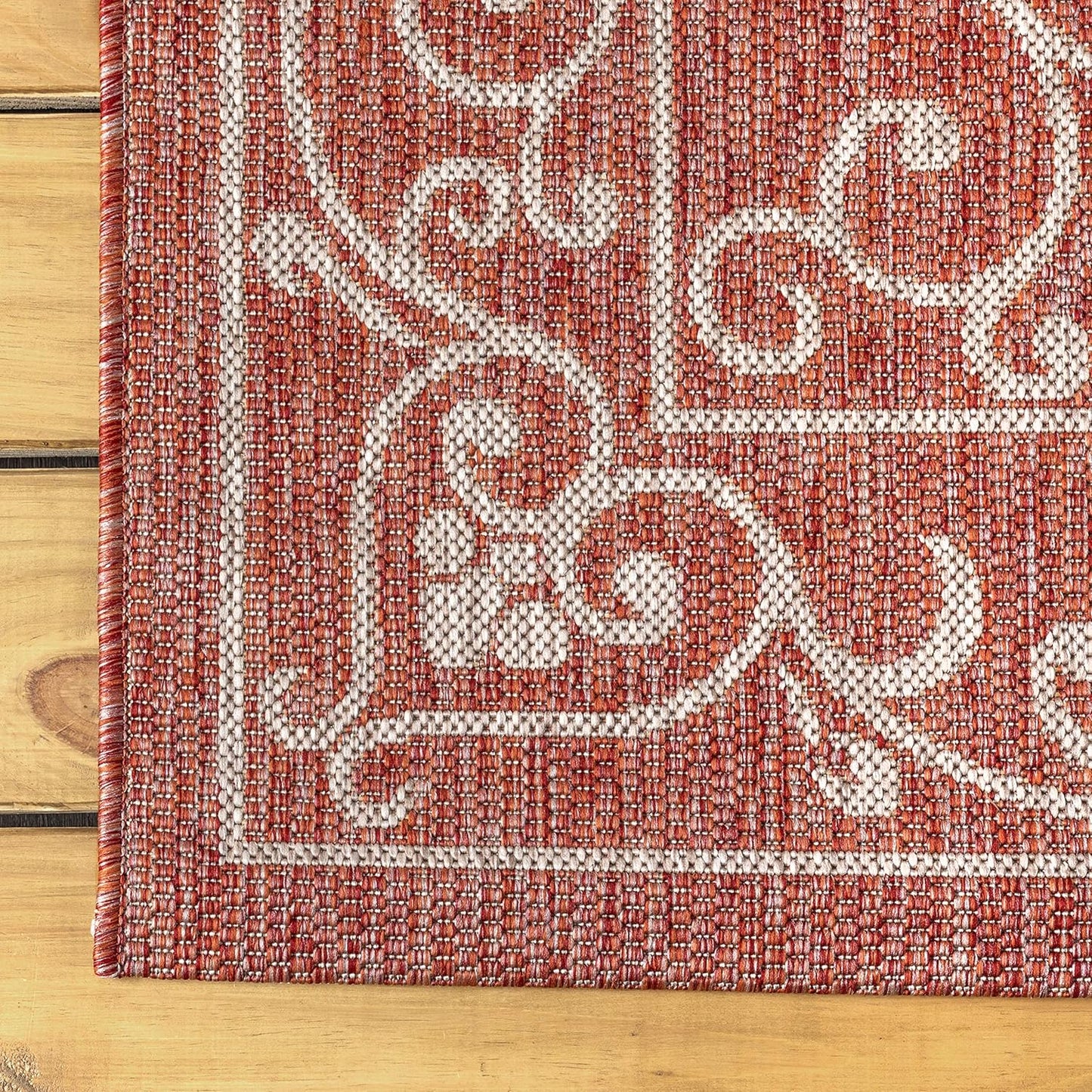 JONATHAN Y Vintage Filigree Indoor Outdoor Area Rug 5X8 Red/Beige, Charleston Textured Weave for Backyard, Patio, Porch, Easy-Cleaning, High Traffic, Pet-Friendly, Non-Shedding (SMB106B-5)