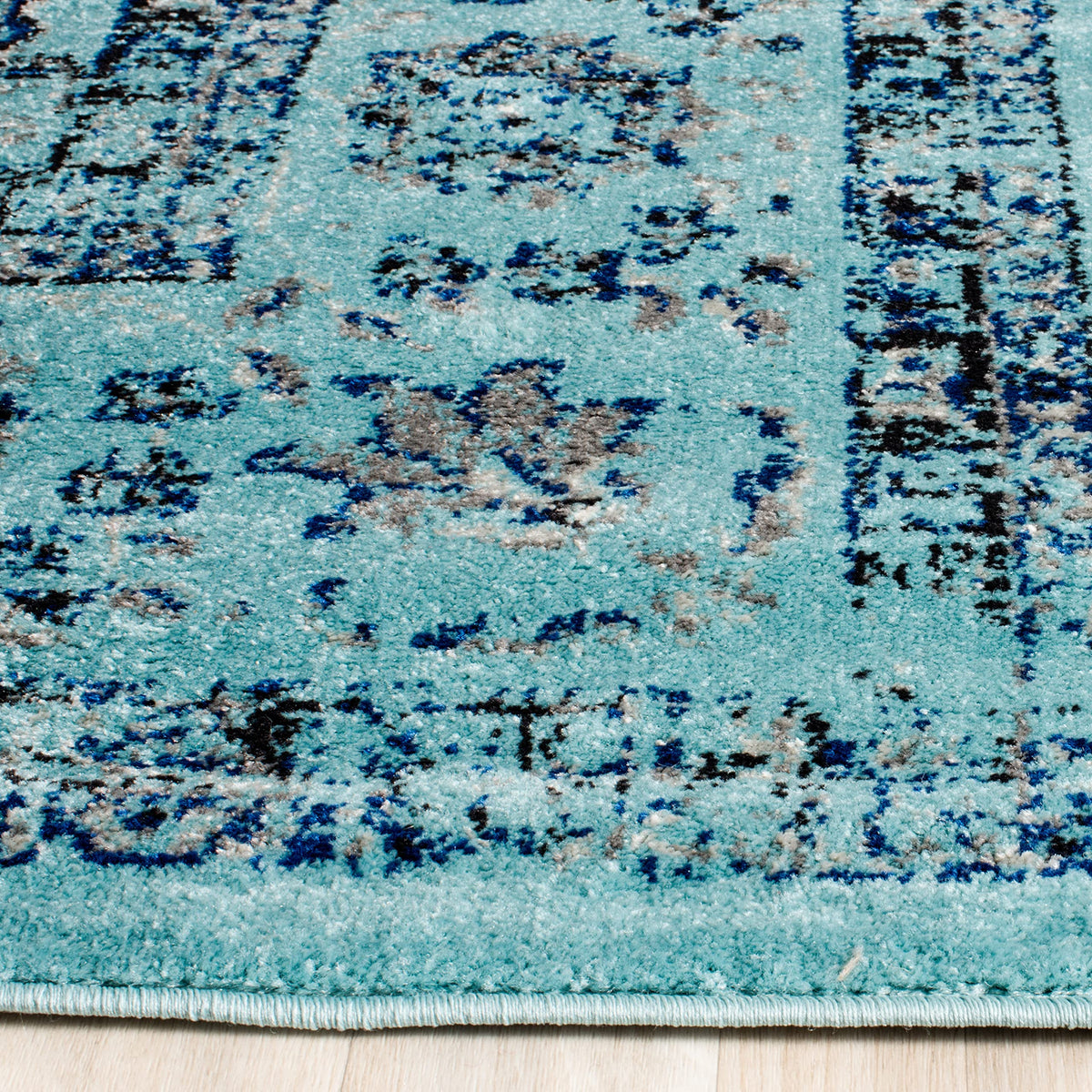 Evoke Collection Runner Rug (32.4 Count)