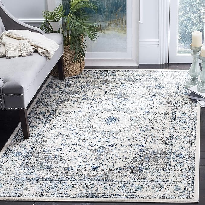 SAFAVIEH Area Rug 4x6 - Evoke Collection - Ivory & Grey, Shabby Chic Oriental Medallion Design, Non-Shedding & Easy to Clean, Ideal for Living Room, Bedroom, Dining Space (EVK220D)