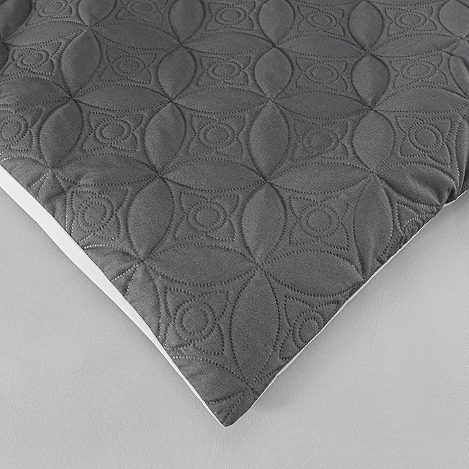 Chezmoi Collection Upland 7-Piece Quilted Patchwork Comforter Set, Black/Gray/Light Gray, Queen
